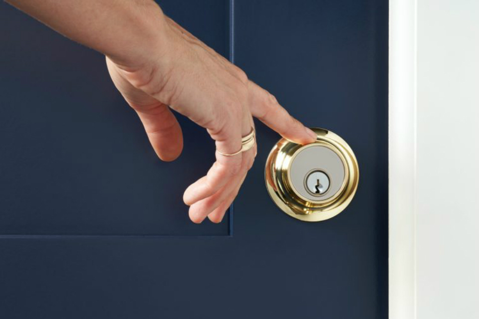 LEVEL TOUCH SMART LOCK
